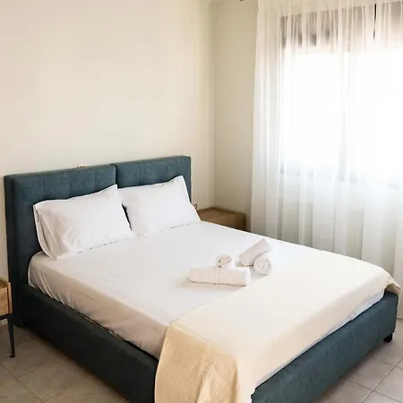 Venetia Luxurious Nea Iraklitsa