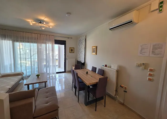Venetia Luxurious *