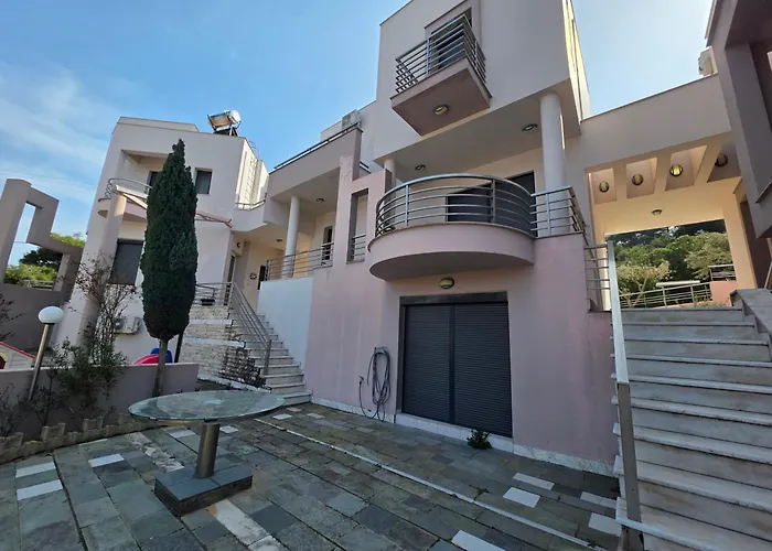 Venetia Luxurious Nea Iraklitsa